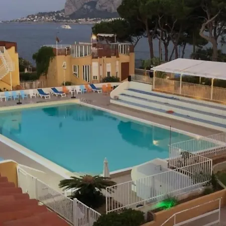 Mondello Sea House Apartment
